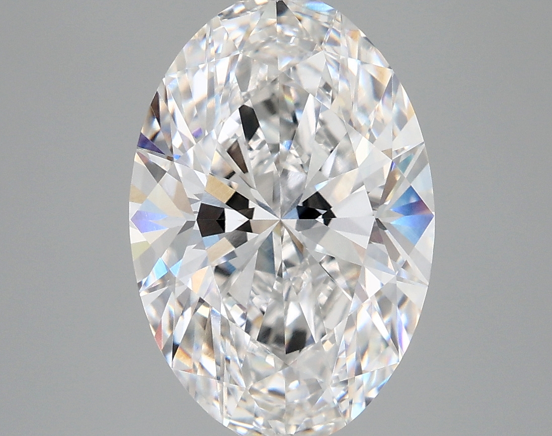 3.82 Carat Oval Cut E VVS1 Diamond - view 1