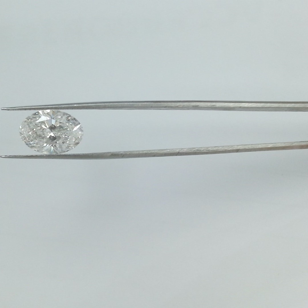 3.65 Carat Oval Cut E VVS1 Diamond - view 1