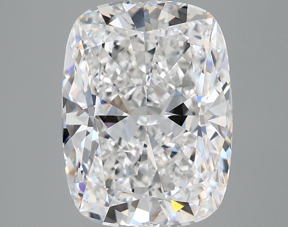 4.40 Carat Cushion Cut D VVS1 Diamond - view 1