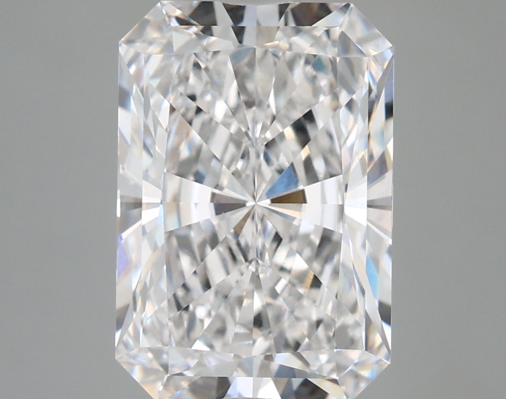4.36 Carat Radiant Cut E VVS1 Diamond - view 1