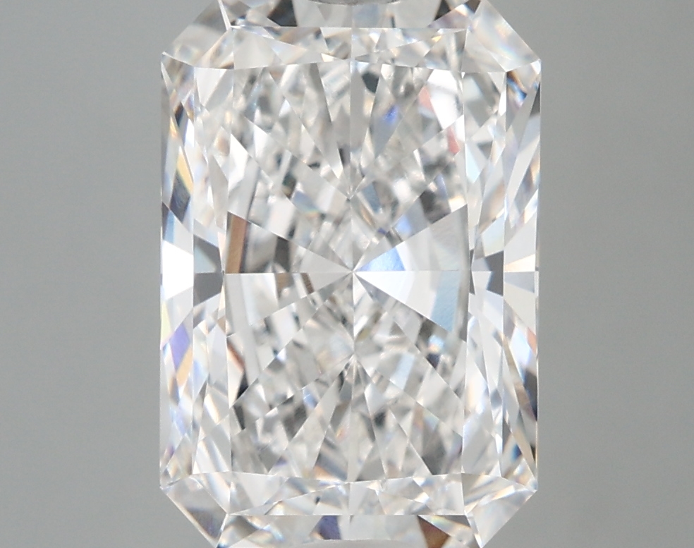 4.25 Carat Radiant Cut E VVS1 Diamond - view 1