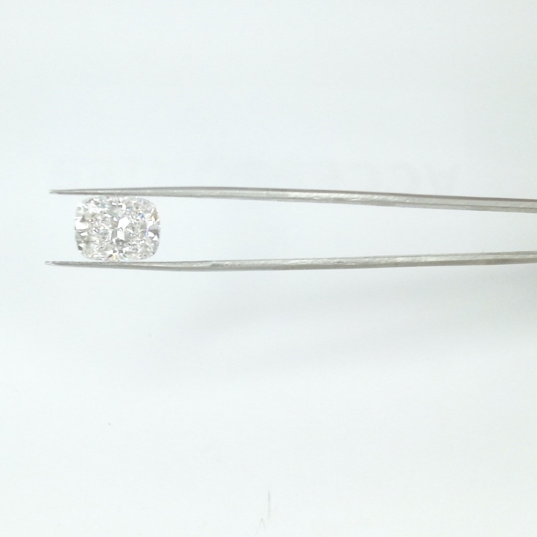 4.15 Carat Cushion Cut E VVS1 Diamond - view 1