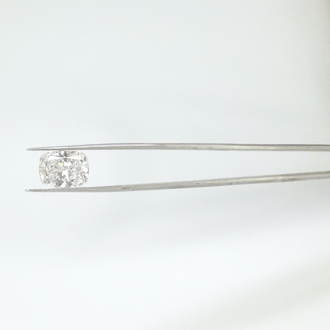 4.02 Carat Cushion Cut D VVS1 Diamond - view 1