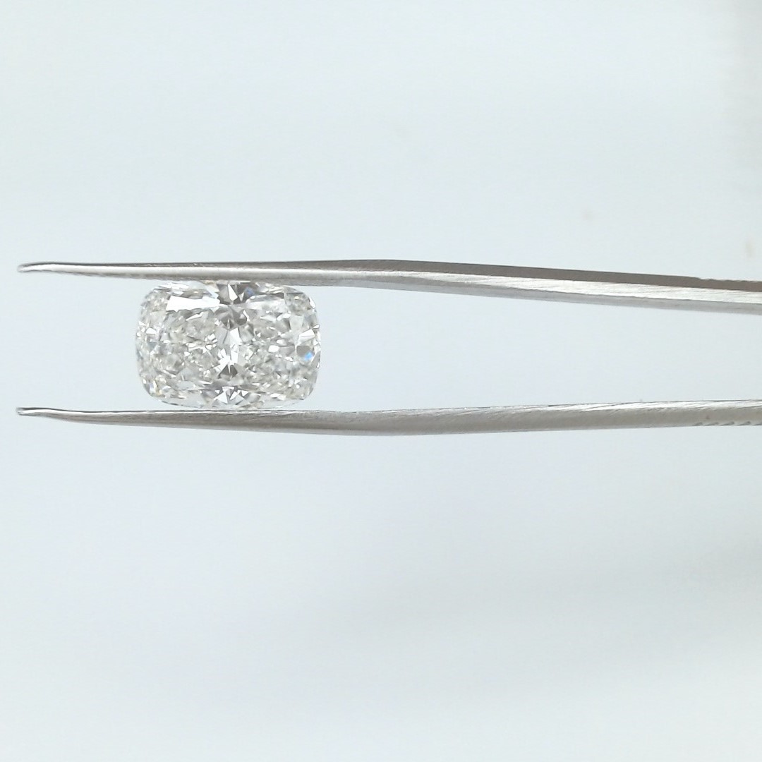 3.89 Carat Cushion Cut E VVS1 Diamond - view 1