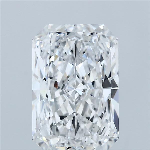 4.05ct Radiant Lab-Grown Diamond · E/VS1