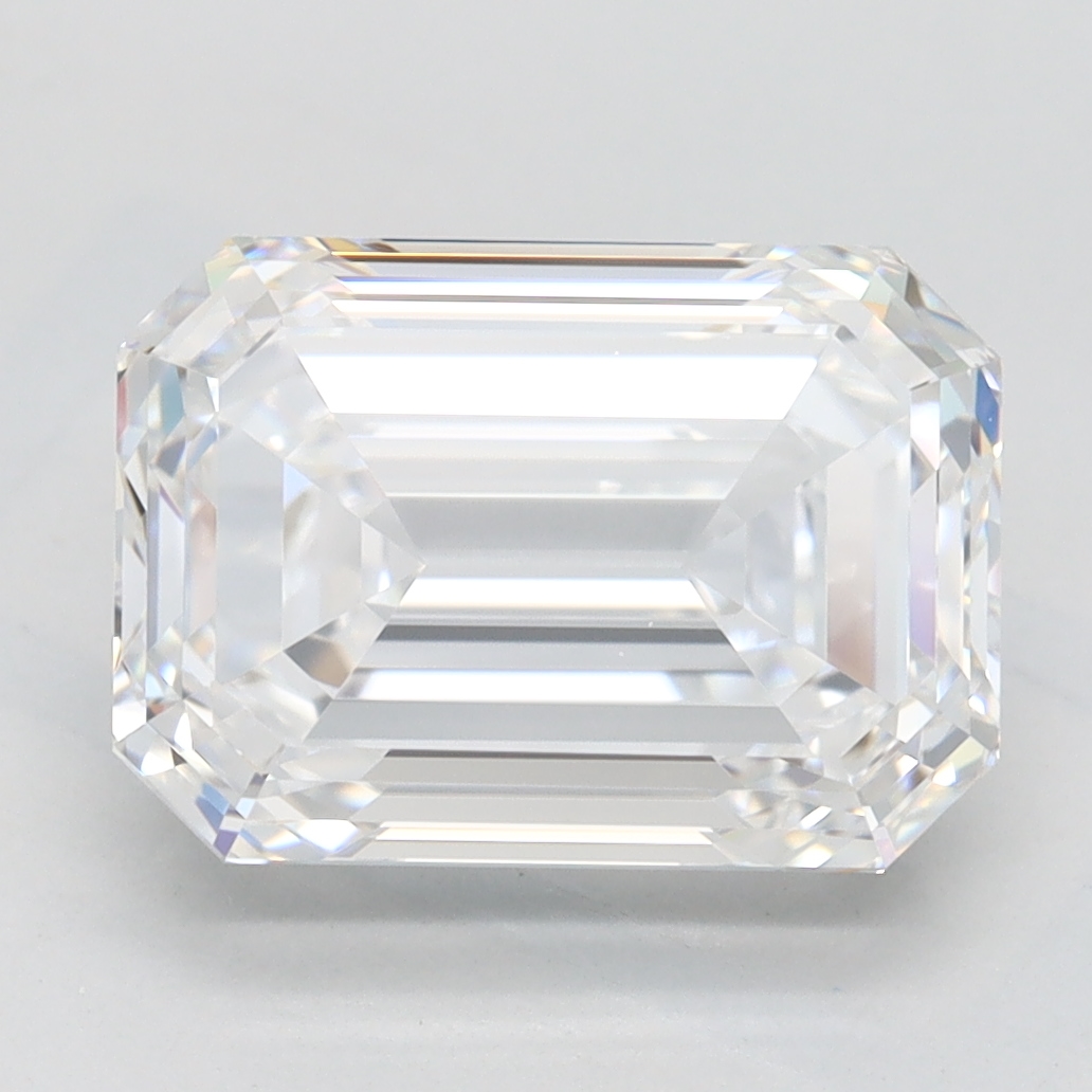 3.55 ct. emerald Lab Grown Diamond front image