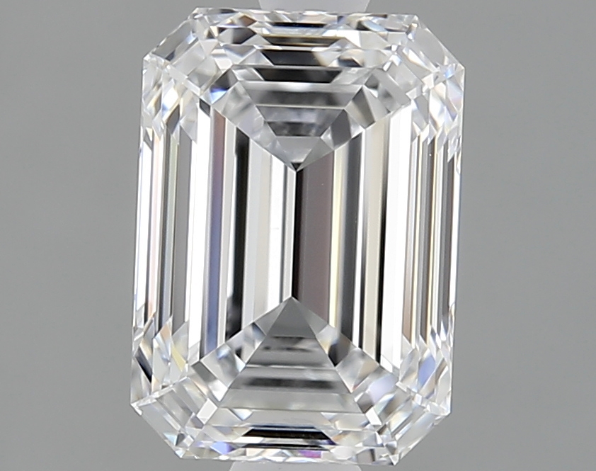 1.92 ct. emerald Lab Grown Diamond front image
