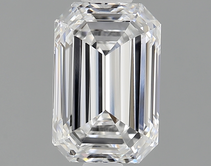 1.55 ct. emerald Lab Grown Diamond front image