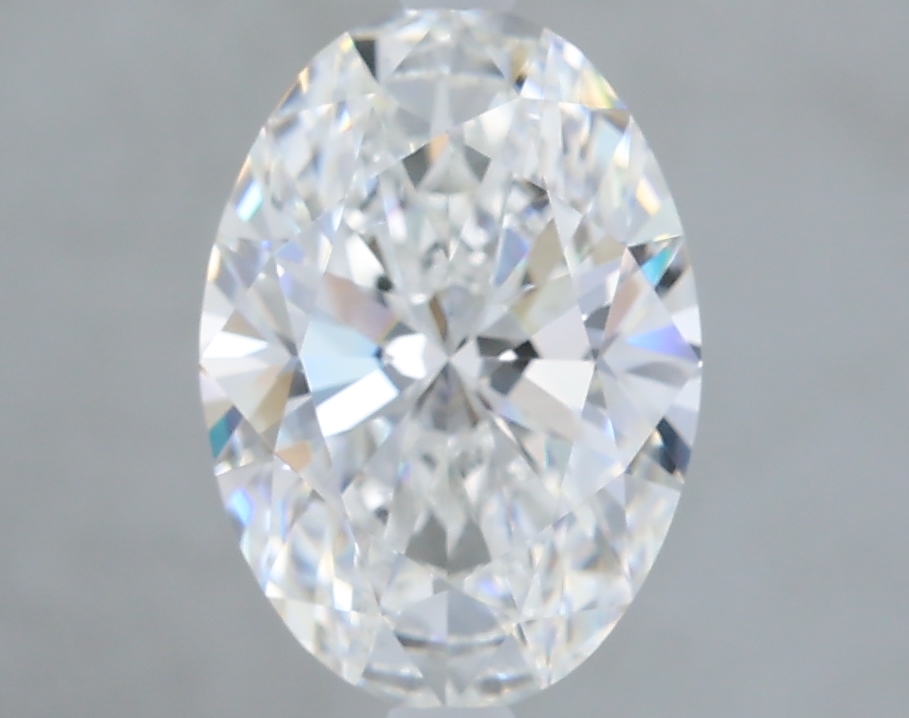 2.36 carat e VS1 EX Cut IGI oval diamond