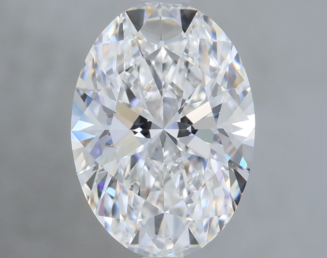 2.39 carat e VS1 EX Cut IGI oval diamond