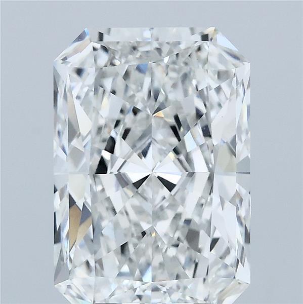 3.87 Carat Radiant Cut F VVS2 Diamond - view 1