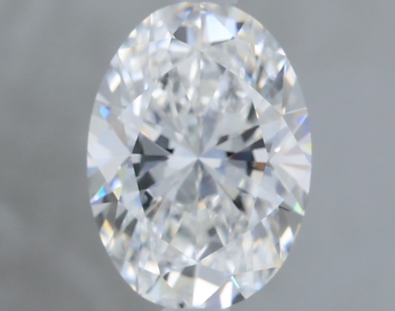 1.09 carat d VS2 EX Cut IGI oval diamond