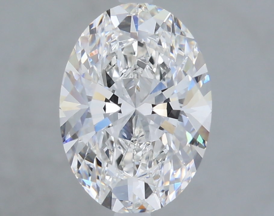 2.4 carat e VVS2 EX Cut IGI oval diamond