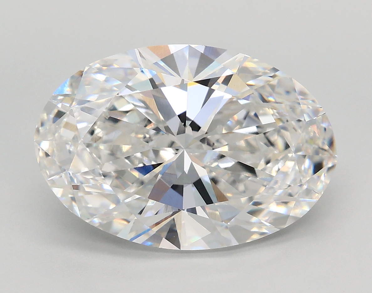 5.02 Carat Oval Cut E VVS2 Diamond - view 1