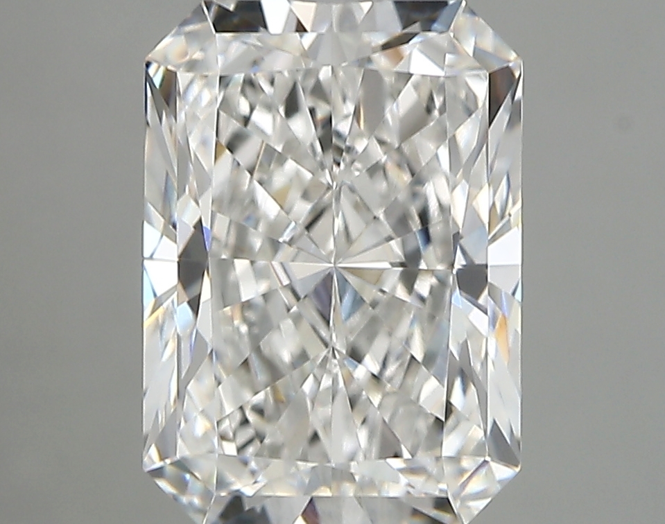 3.20 Carat Radiant Cut F VVS2 Diamond - view 1